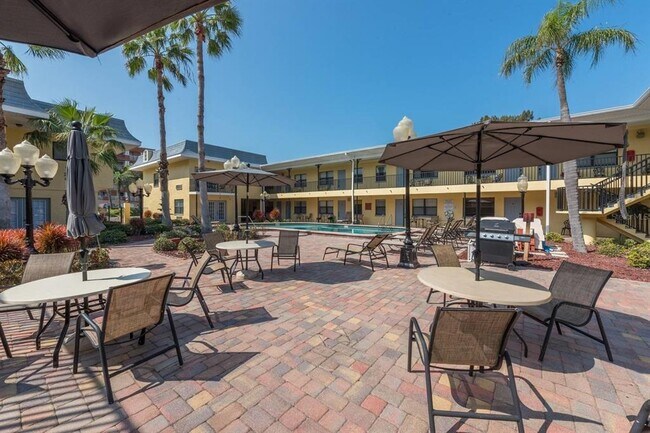 Building Photo - 16333 Gulf Blvd