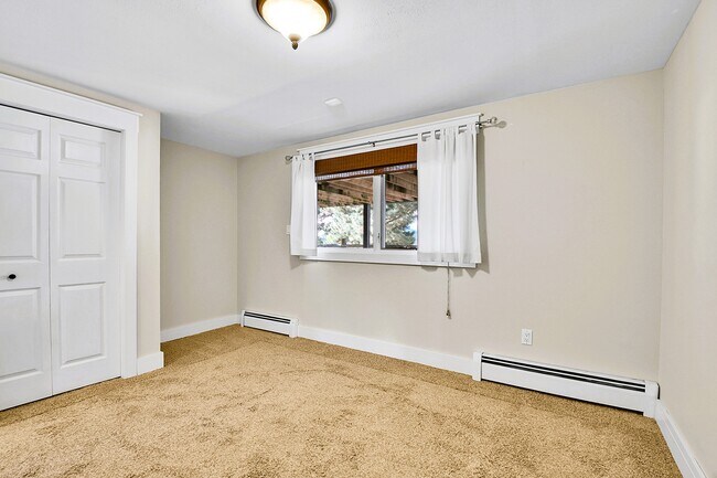 Building Photo - 31340 Brookline Rd