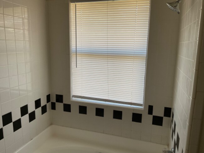 Building Photo - 5306 Langford Ln