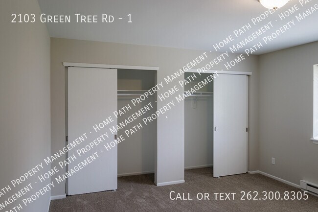 Building Photo - 2103 Green Tree Rd