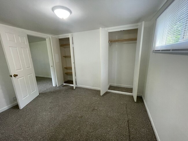Building Photo - Renovated 3bed/1bath