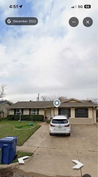 Building Photo - 1509 Greentree Ln