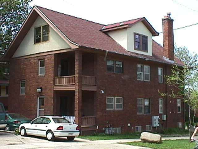Building Photo - 1901 University Ave