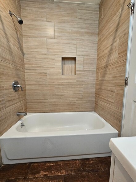 Bathroom #2 - 249 W Hampton Ct