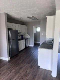 Building Photo - 48 Wheatfield Dr