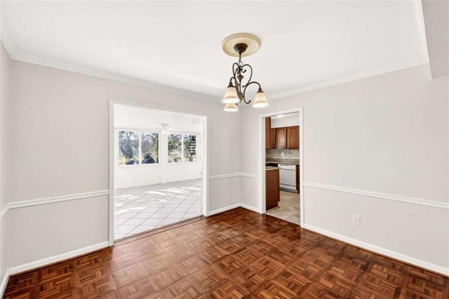 Building Photo - 159 Elysian Way NW