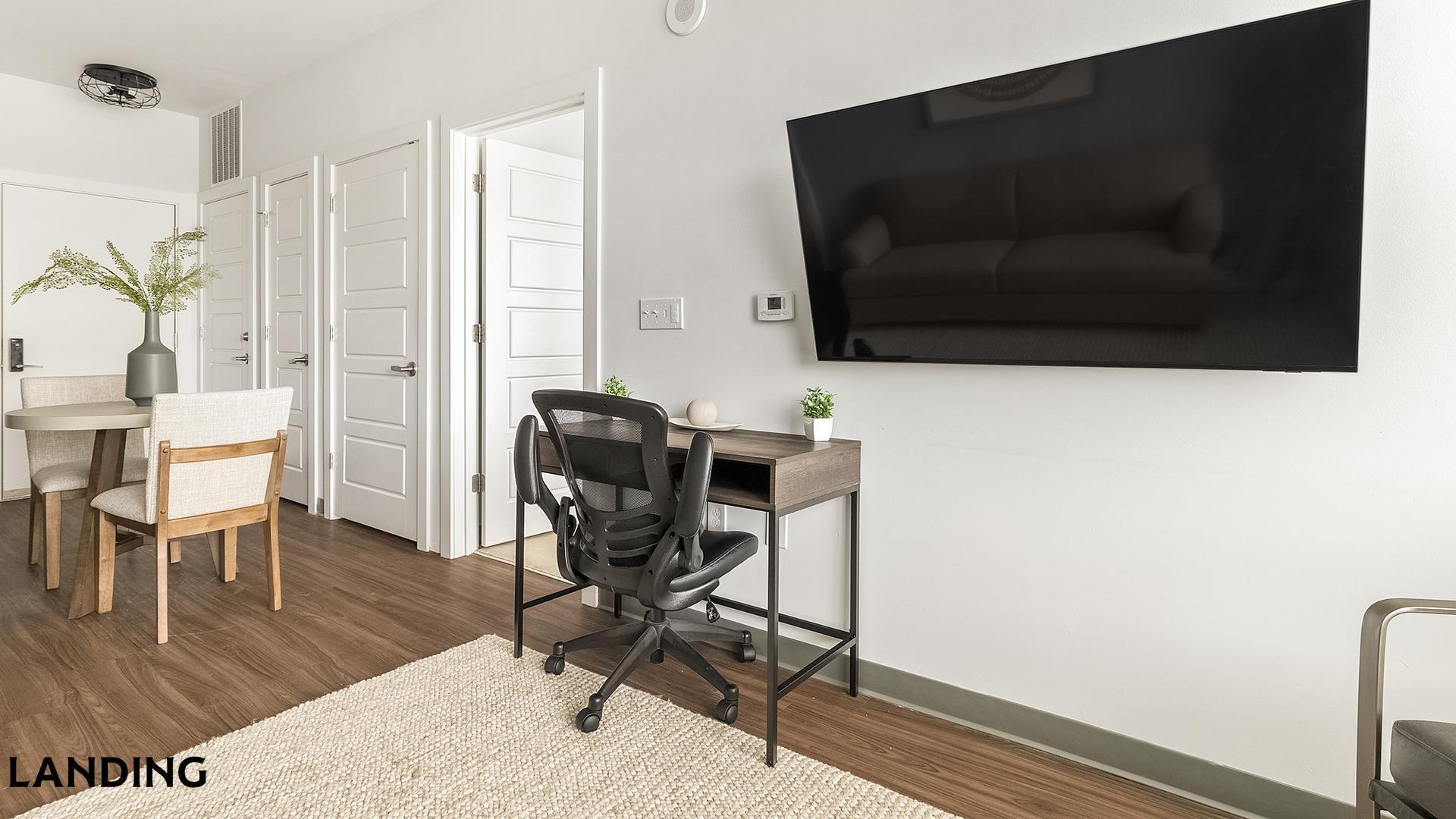 Building Photo - 302 13th St S