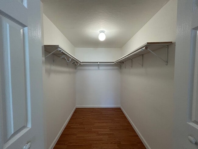 Building Photo - Sought after Concord Crossings Community 4...