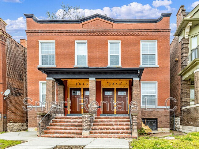 Primary Photo - 3853 McRee Ave