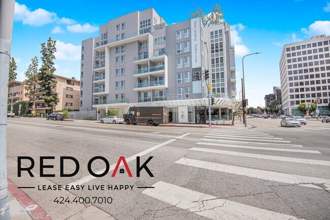 Building Photo - 1168 S Barrington Ave