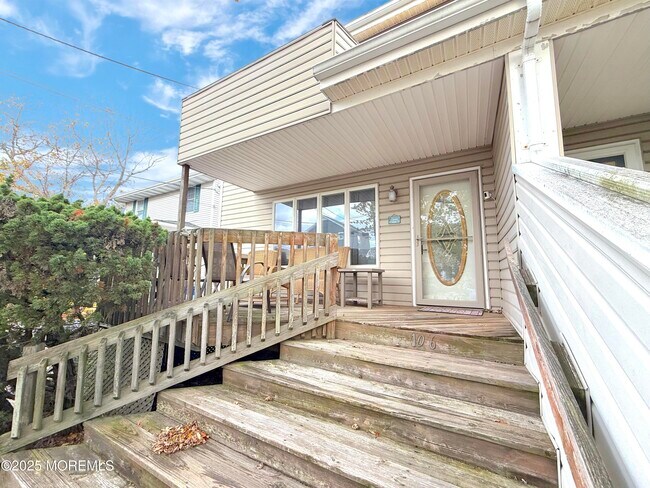 Building Photo - 106 Trinidad Ave