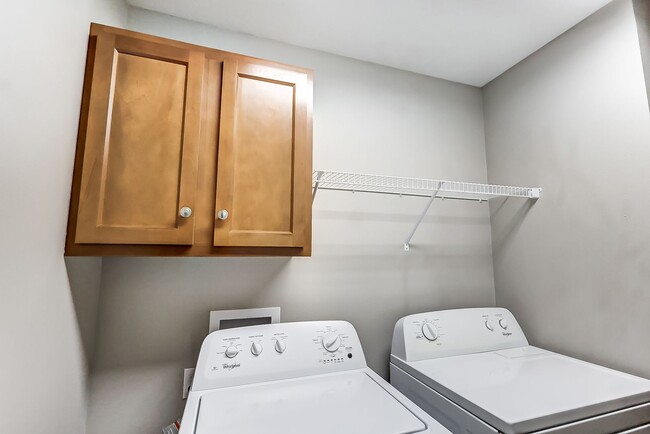 Building Photo - Victory Place Villas - 2 Bedroom, 2 Bathroom