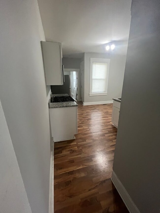 Building Photo - 4805 Eastern Ave