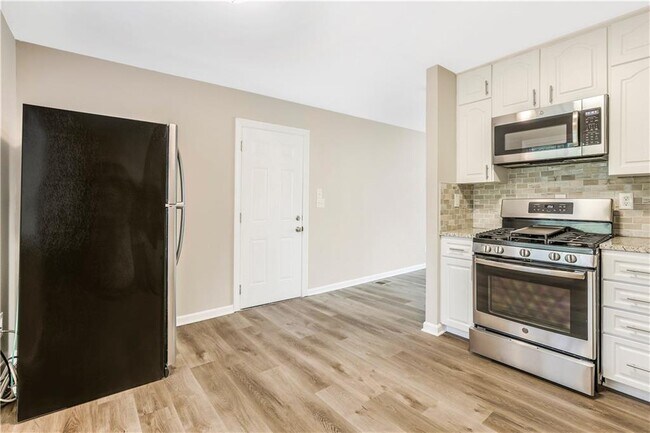 Building Photo - 1786 Inas Way