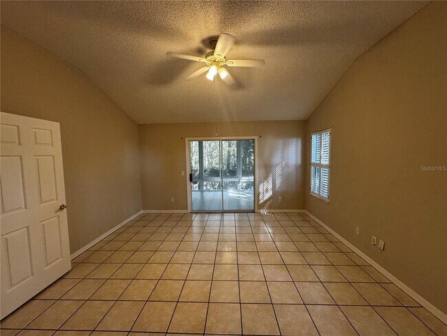 Building Photo - 101 Costa Mesa Dr