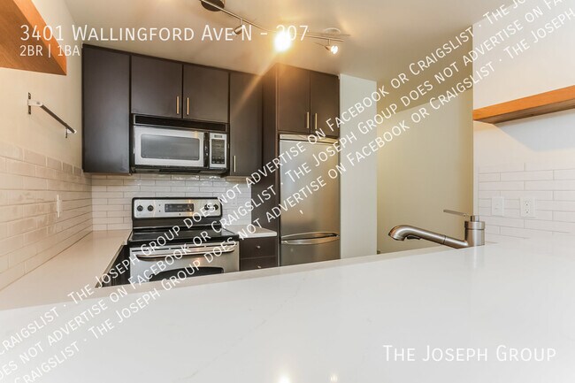 Building Photo - 3401 Wallingford Ave N