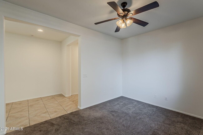 Building Photo - 2008 E Stacey Rd