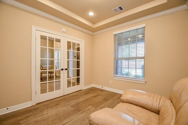 Building Photo - 5551 Mangrove Creek Ln