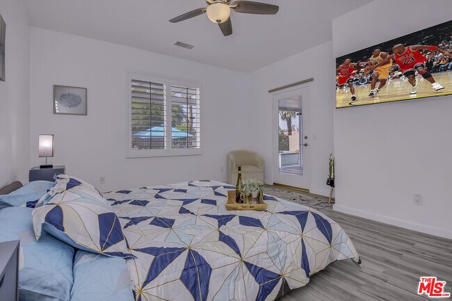 Building Photo - 82580 Yeager Way