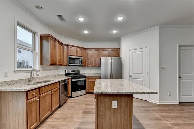 Building Photo - 979 Parkside Wood Ct