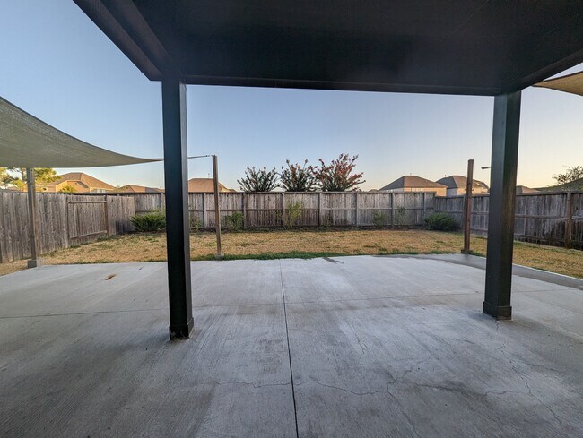 Building Photo - 2132 Pacific Loon Ln