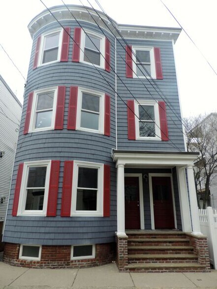 Building Photo - 1 Acadia St