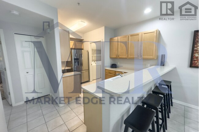 Building Photo - 2Bed/2Bath Furnished Condo in Superstition Springs -- Golf Course Views! -- 2 Car Garage!