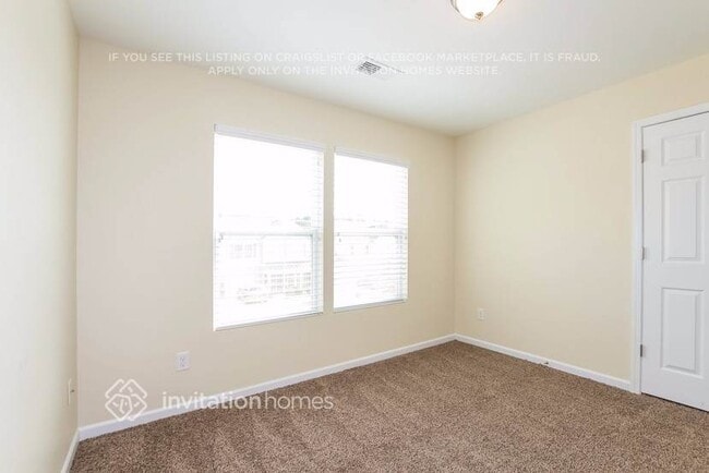 Building Photo - 10211 Daniel Dwayne Dr