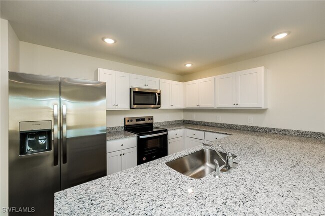 Building Photo - 3916 NW 46th Terrace