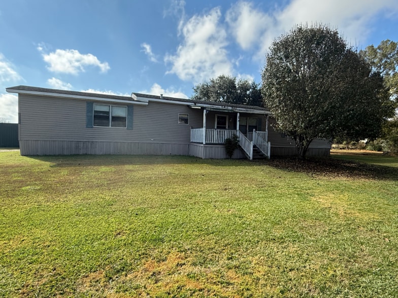 Primary Photo - 164 Rustic Ln