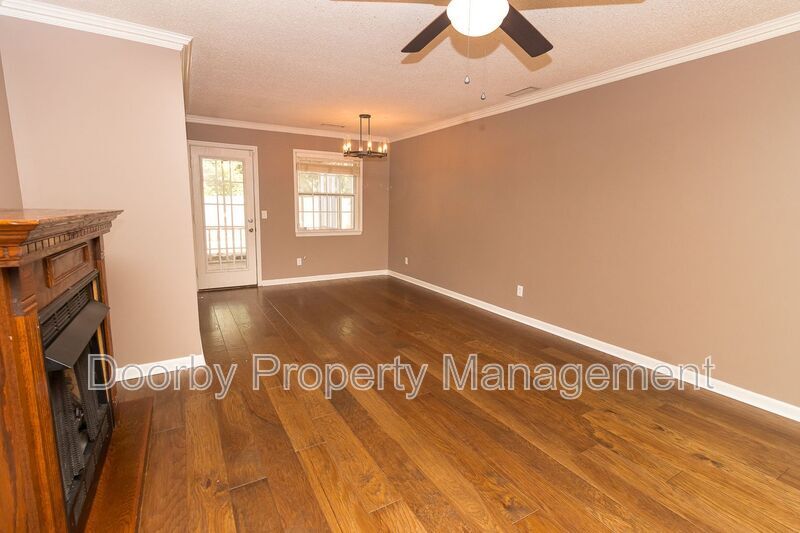 Building Photo - 1133 Lenny Ln