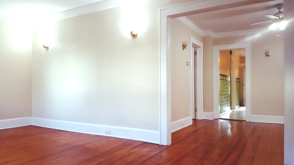 Building Photo - 180 Highland Ave