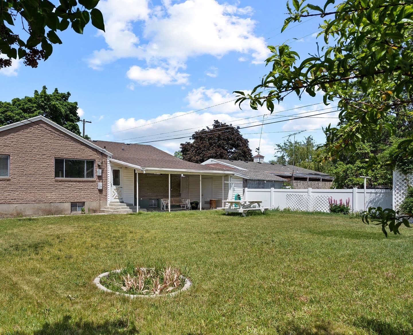 backyard - 140 N 700 E
