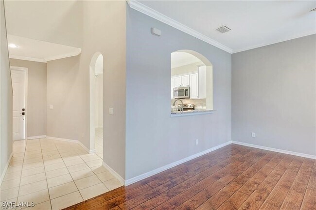 Building Photo - 9801 Foxhall Way