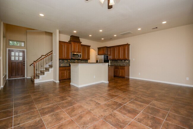 Building Photo - Beautifully Upgraded 3 Bedroom Townhome in The Woodlands Sterling Ridge