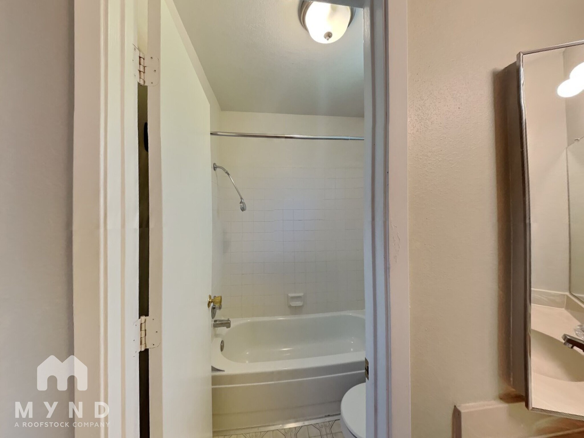 Building Photo - 3428 Ridgecrest Ct