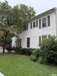 Building Photo - 614 W Edwards St