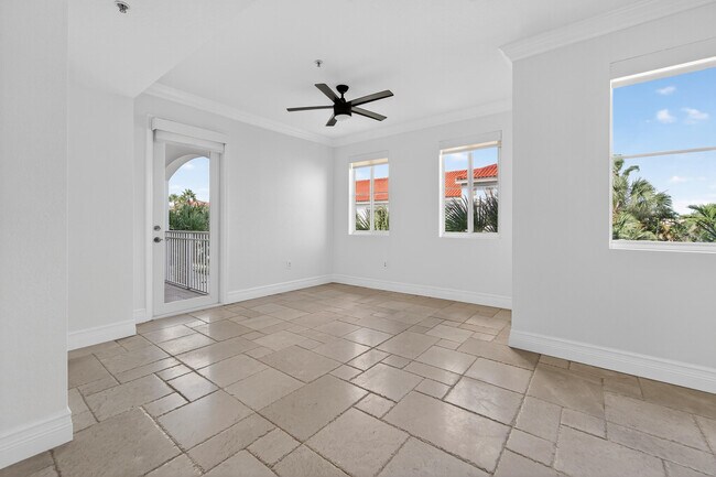 Building Photo - 11015 Legacy Ln