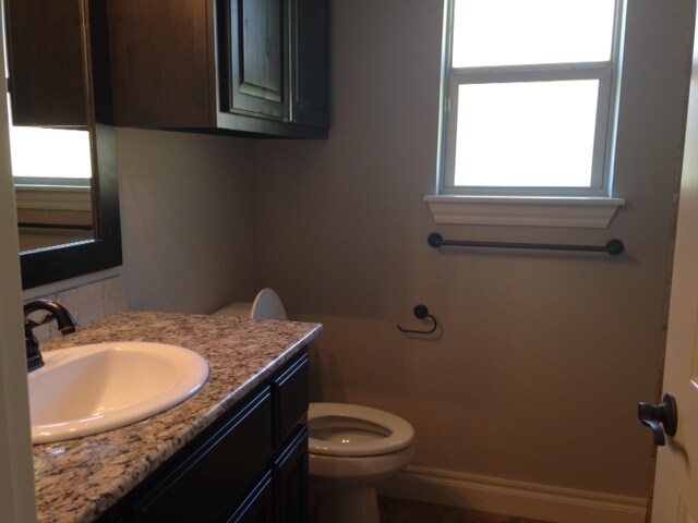 Building Photo - Edmond Schools + Kelly Lake Estates + 4 bedrooms + Community Pool