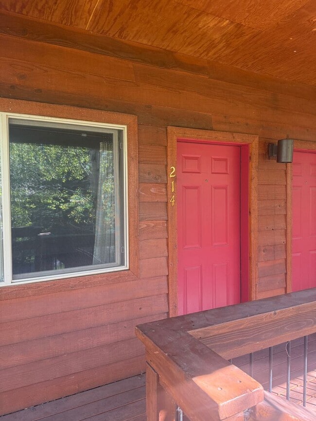 Building Photo - 3 BR Condo in Victor, Idaho