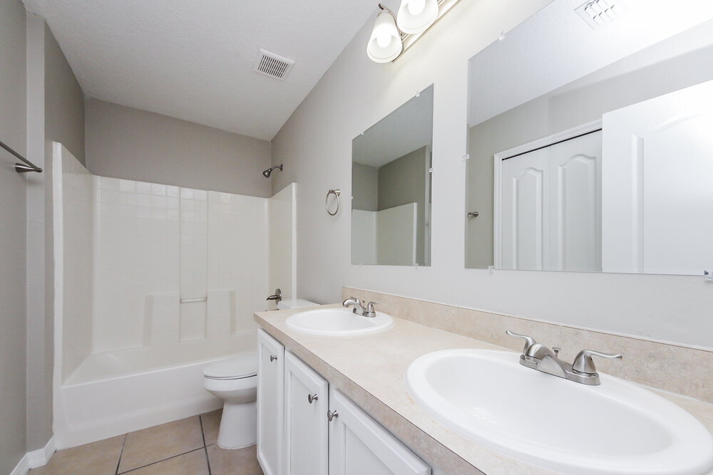 Building Photo - 4313 Creeks Run Blvd