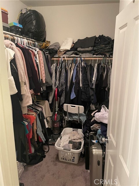 Building Photo - 16001 Chase Rd