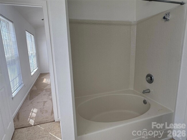 Building Photo - 1318 Nadies Ct