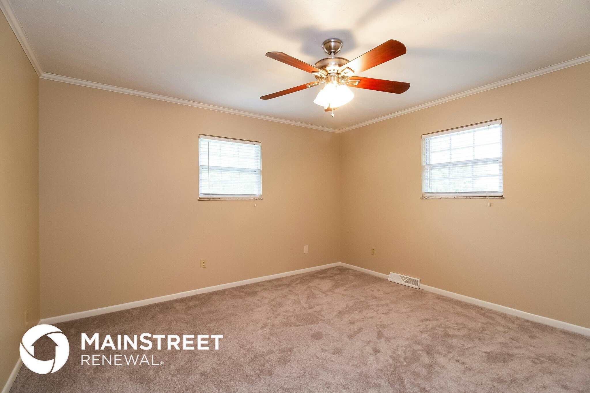 Building Photo - 1815 Balsamridge Rd