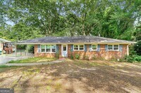 Building Photo - 577 Athens St