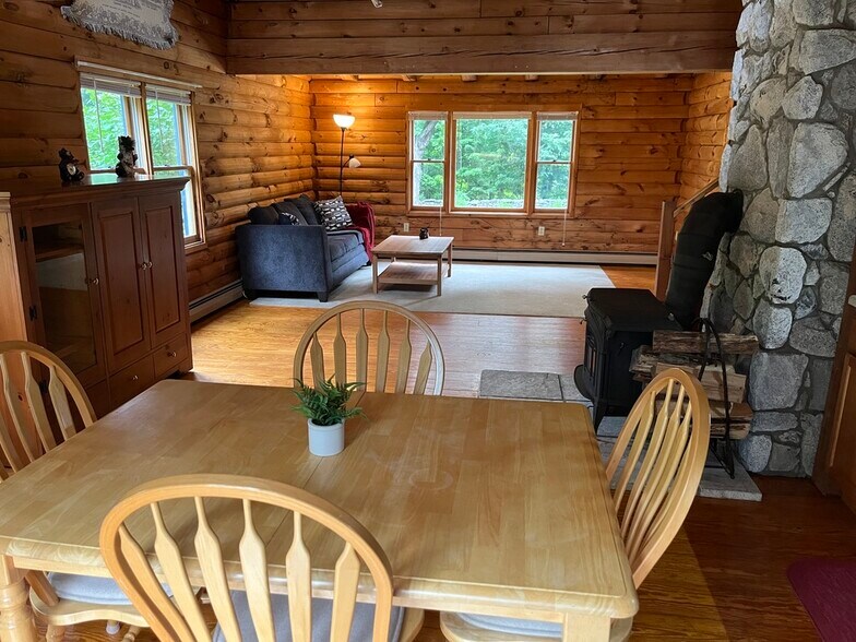 Kitchen to livingroom - 137 Marshall St