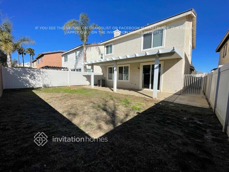 Building Photo - 1387 Valley Rose Way