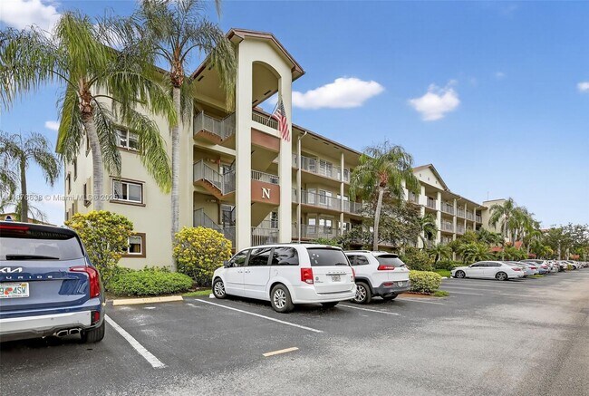 Building Photo - 1500 SW 131st Way