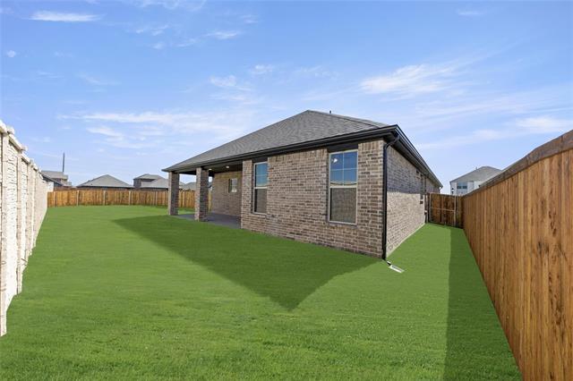 Building Photo - 589 Silver Spgs Ln