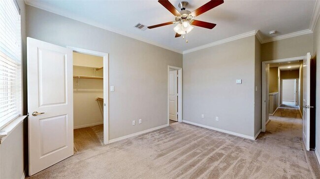 Building Photo - 2027 Harvey Mitchell Pkwy S